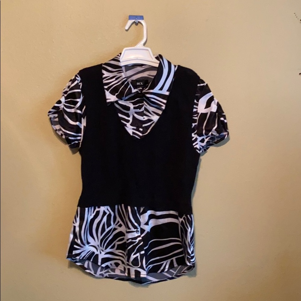 BCX Black and White Women’s Shirt Medium